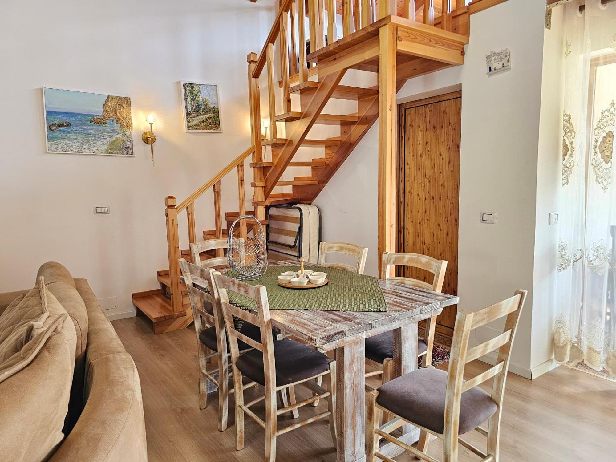 Villaer River Escape - Private Beach, Scenic View & Bbq *